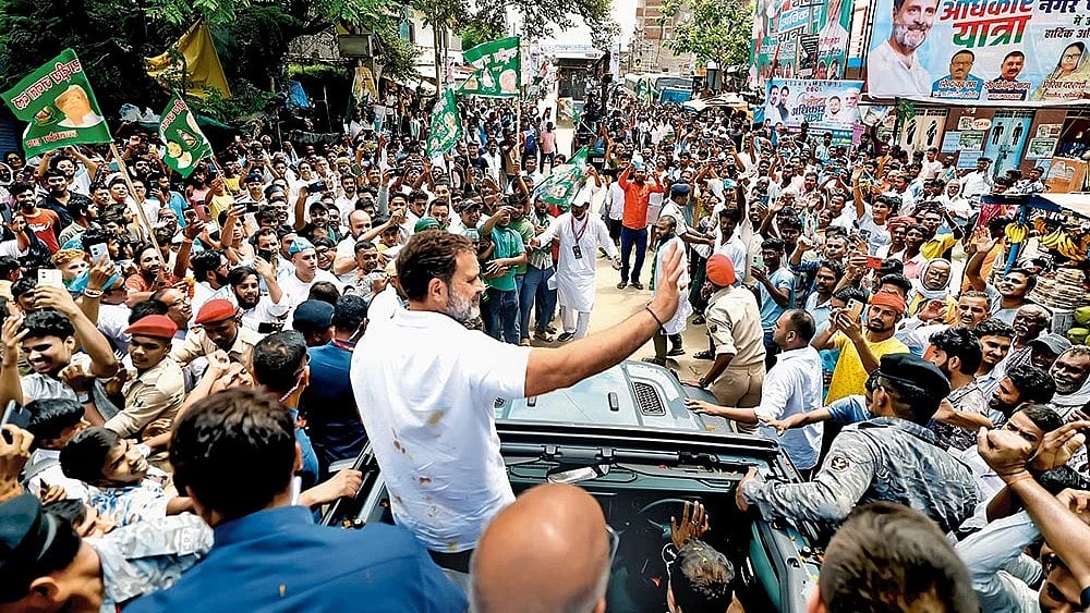 | Photo: PTI : Poll Issue: Rahul Gandhi leading the Voter Adhikar Yatra in Aurangabad, Bihar