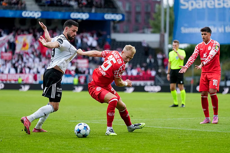UEFA Conference League 2025-26 Playoff 1st Leg match Rosenborg Vs FSV Mainz 05_Andreas Hanche-Olsen