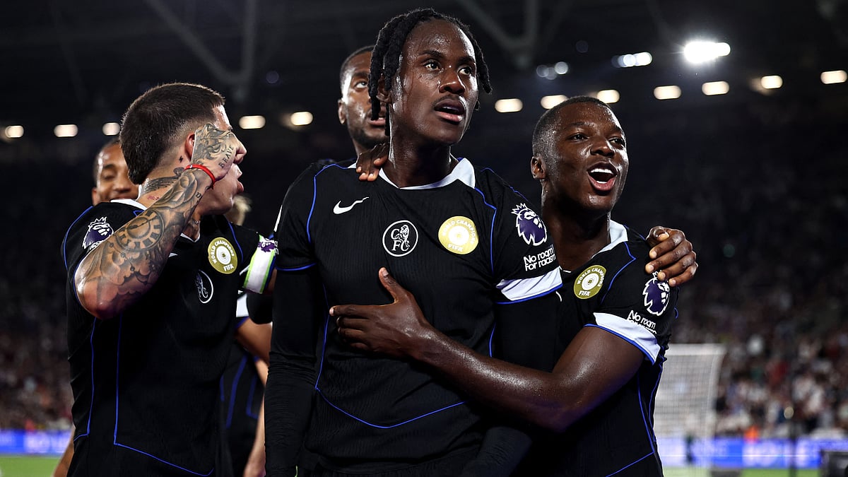Chelsea's players celebrate after Trevoh Chalobah's goal to put them 5-1 up