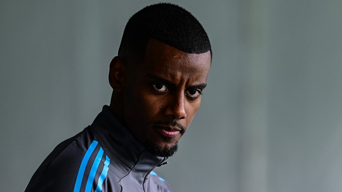 Alexander Isak is seeking a move away from Newcastle