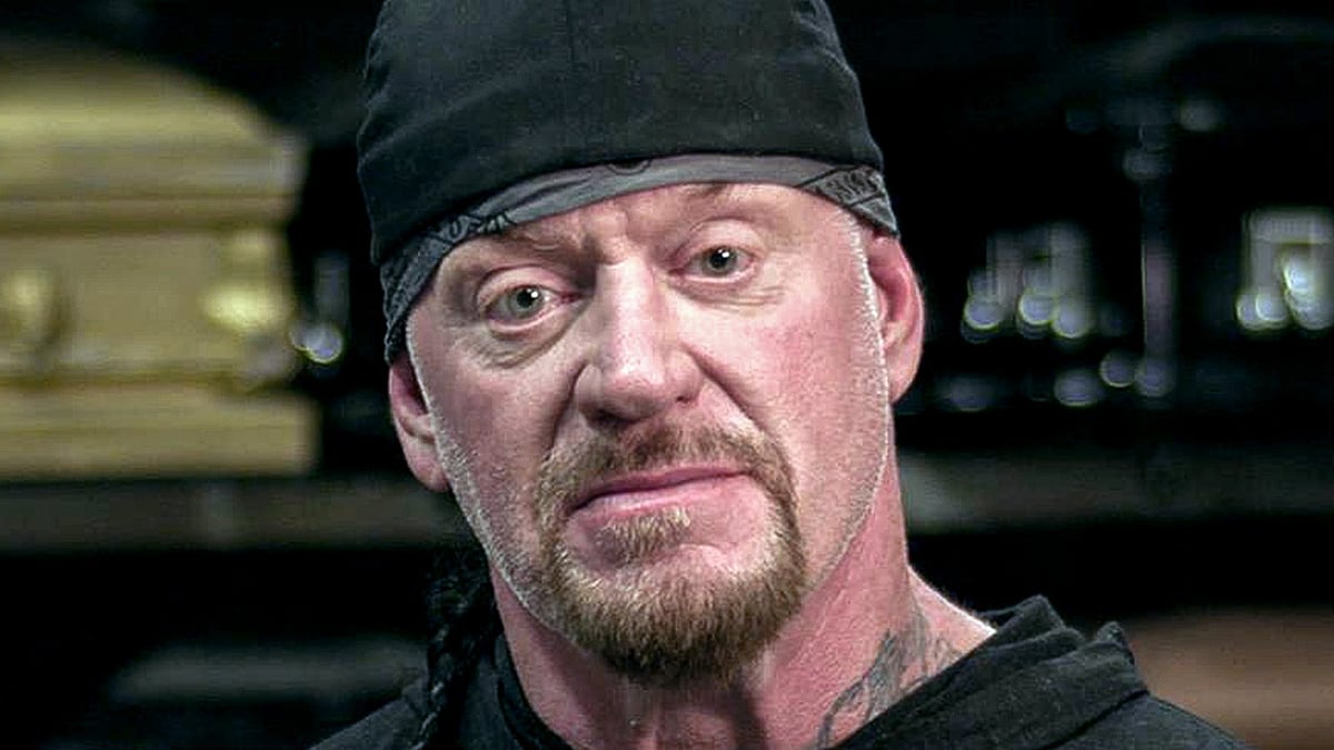X/wwe : WWE legend The Undertaker