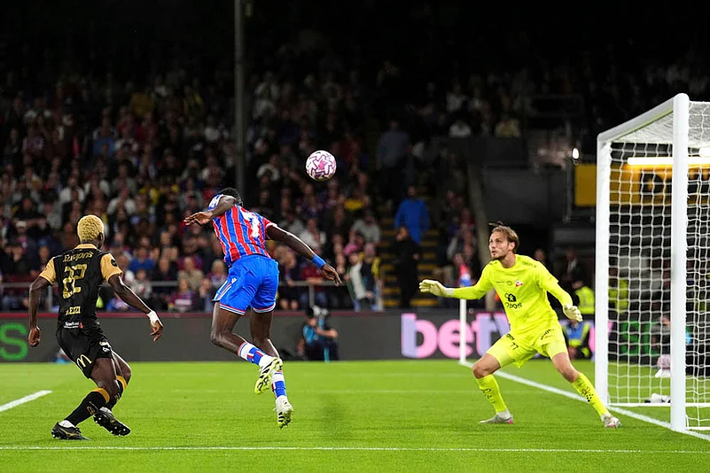 UEFA Conference League 2025-26 Playoff 1st Leg match Crystal Palace Vs Fredrikstad_ Ismaila Sarr