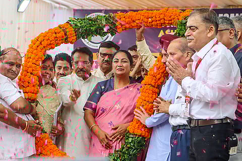 Rekha Gupta inaugurates Vastrika 2025