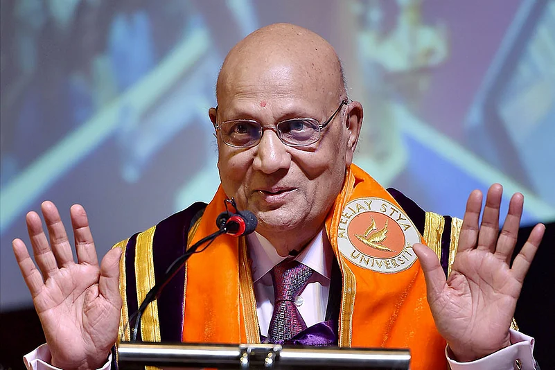 NRI industrialist Lord Swraj Paul passes away in London