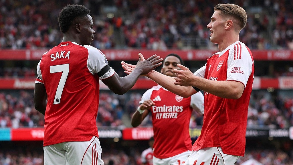 Photo: AP : Arsenal Vs Leeds United Highlights, English Premier League: Bukayo Saka celebrates with Viktor Gyokeres, right, after scoring his side's second goal.
