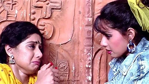 Movie still: Chaalbaaz