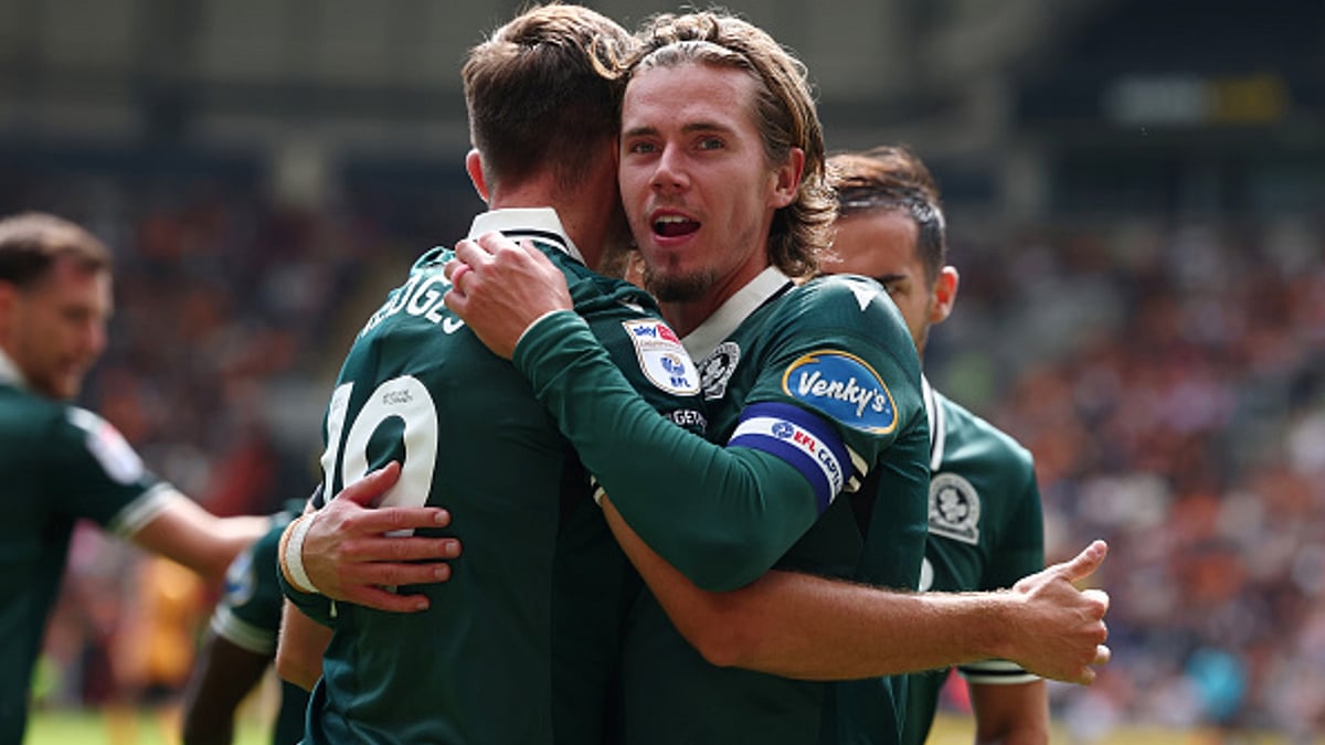 Cantwell scores in Blackburn win