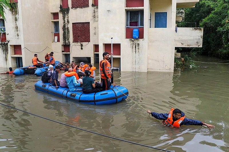 Weather: Rain in Jammu