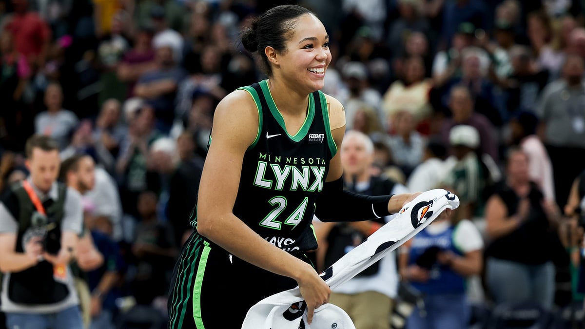 Napheesa Collier scored 32 on her return from injury.