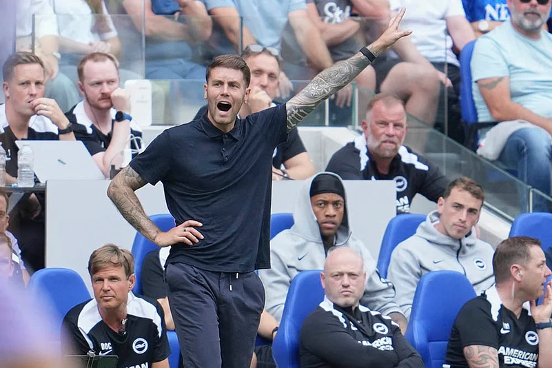 English Premier League 2025-26 matchday 2 Everton vs Brighton_Fabian Huerzeler