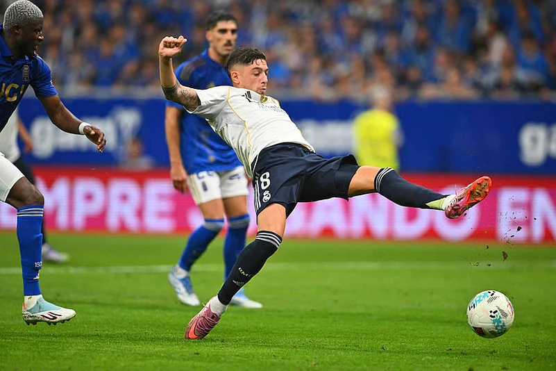 Spain soccer La liga Real Oviedo vs Real Madrid match photos_Federico Valverde