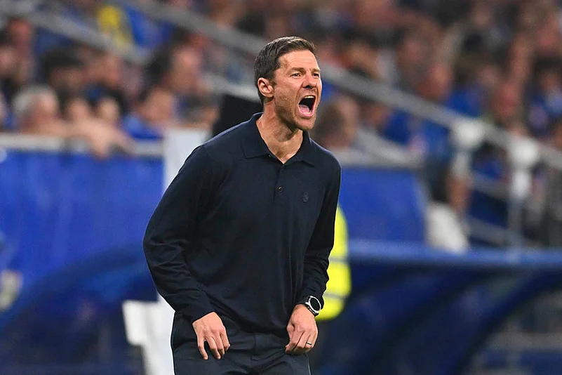 Spain soccer La liga Real Oviedo vs Real Madrid match photos_ coach Xabi Alonso