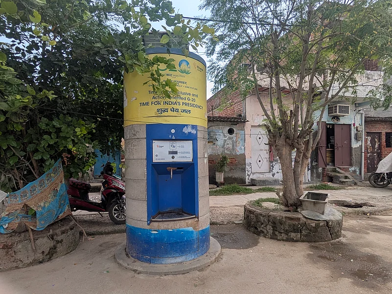 Delhi JJ Colony Residents
Water scarcity in Delhi slums