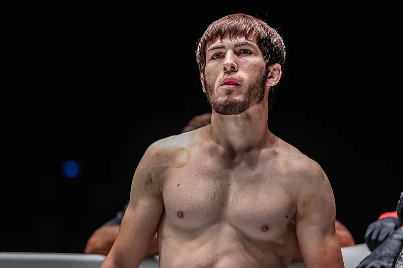 Ibragim Dauev is indebted to Anatoly Malykhin