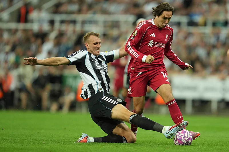 Britain soccer Premier League 2025-26 Newcastle United vs Liverpool_Dan Burn