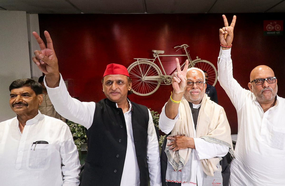 PTI Photo/Nand Kumar : Opposition's vice presidential candidate B. Sudershan Reddy with Samajwadi Party (SP) President Akhilesh Yadav, SP MLA Shivpal Singh Yadav and Uttar Pradesh Congress President Ajay Rai during a press conference at SP office, in Lucknow, Tuesday, Aug. 26, 2025.