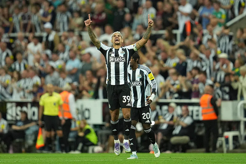 Britain soccer Premier League 2025-26 Newcastle United vs Liverpool_Bruno Guimaraes