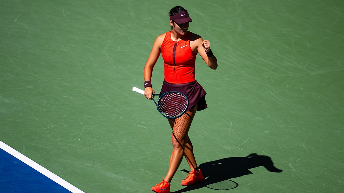Emma Raducanu is through to the US Open third round