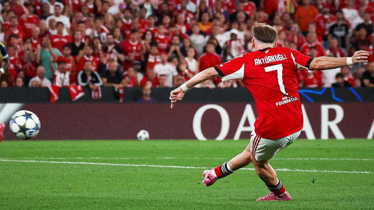 | Photo: Instagram/slbenfica : Benfica vs Fenerbahce, UEFA Champions League Playoff: Benfica's Kerem Akturkoglu scores a goal against Fenerbahce in the second leg match at Estadio da Luz.