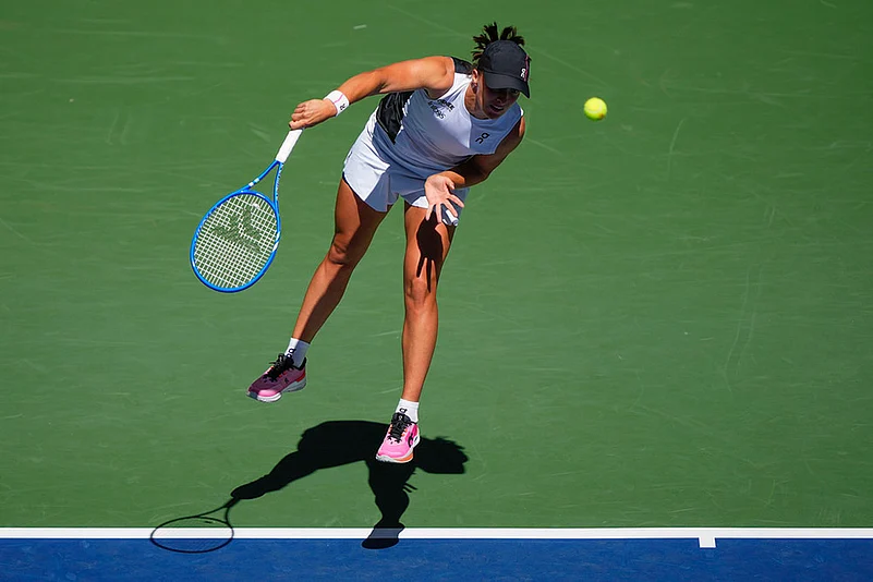 US open tennis 2025 Iga Swiatek vs Emiliana Arango_8