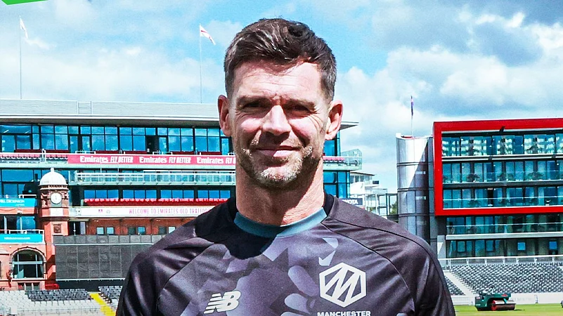 James Anderson At 43 Strikes Twice In Four Balls At The Hundred