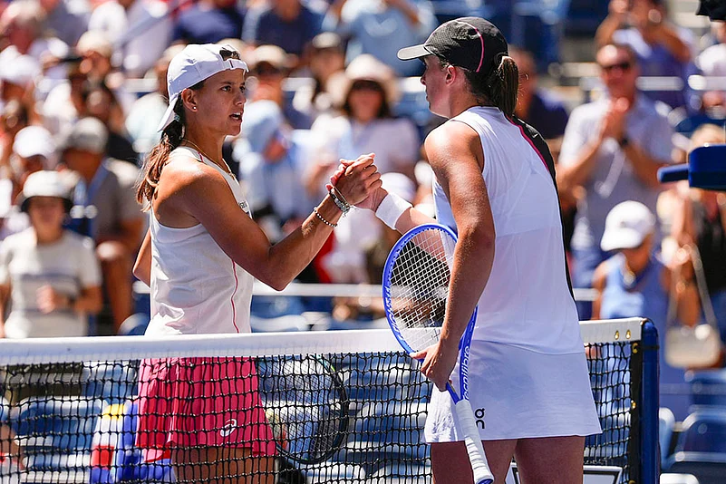 US open tennis 2025 Iga Swiatek vs Emiliana Arango_2