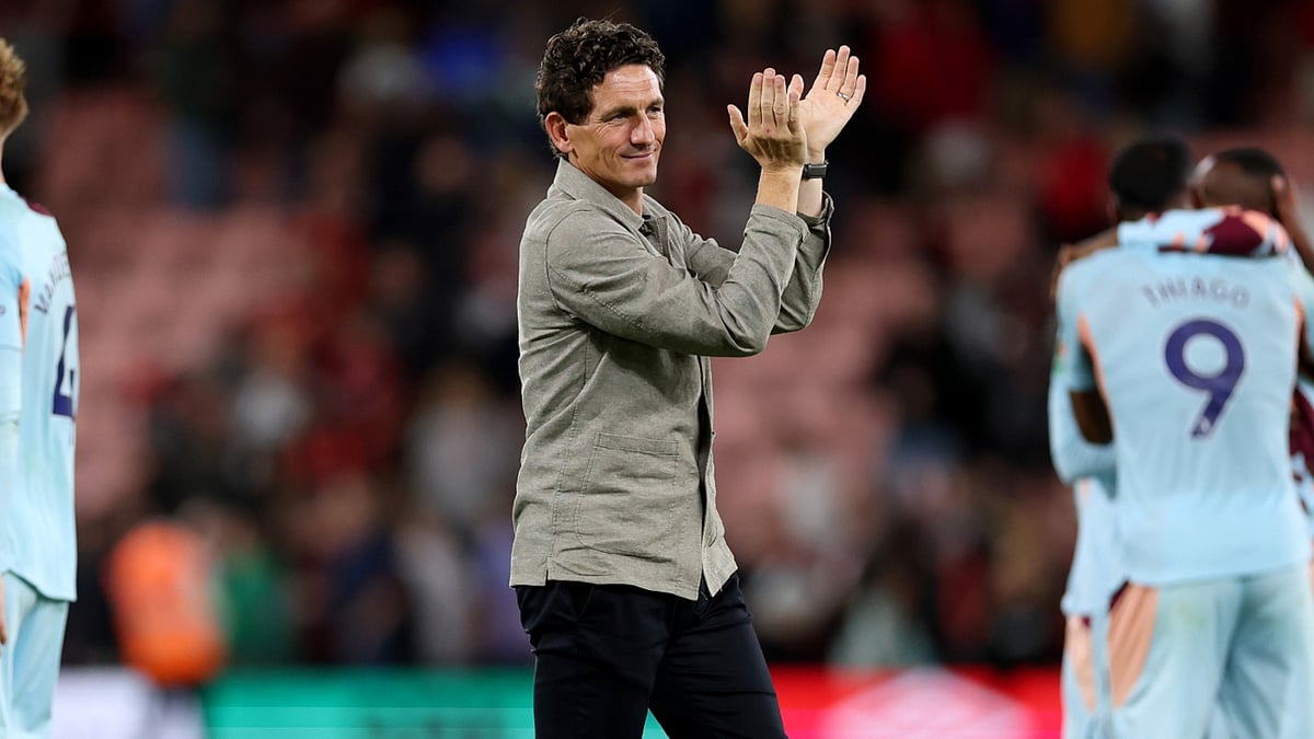 Brentford head coach Keith Andrews