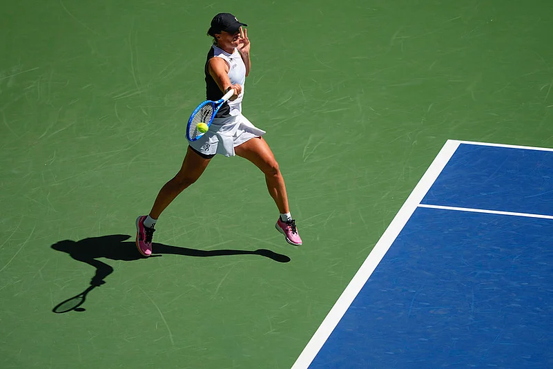 US open tennis 2025 Iga Swiatek vs Emiliana Arango_5