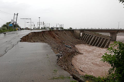 Bridge washes away amid flash floods in Jammu