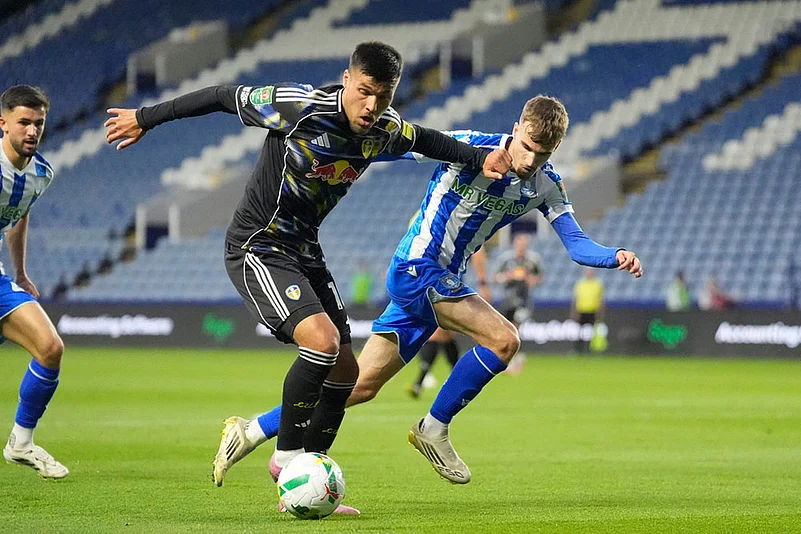 EFL Cup 2025-26 Round 2 soccer match Sheffield Wednesday vs Leeds United_ Joel Piroe