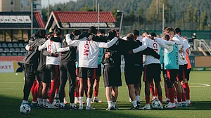 | Photo: X/fcmidtjylland : FC Midtjylland players training ahead of the UEFA Europa League 2025-26 playoff second-leg match against KuPS.