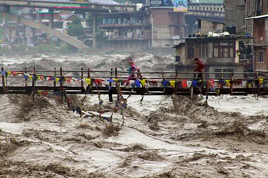 Himachal Pradesh Flood: Beas River Overflow Washes Away Parts of Iconic Old Manali