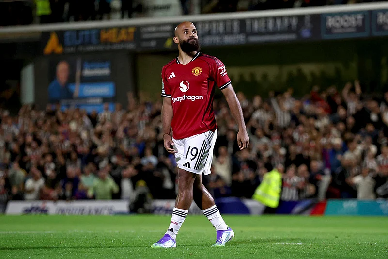 EFL Cup 2025-26 Round 2 soccer match Grimsby Town vs Manchester United_Bryan Mbeumo