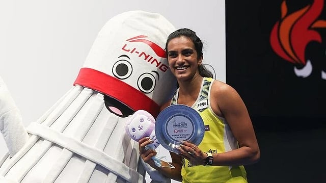 PV Sindhu Vs Zhi Yi Wang, BWF World C'ships: Indian Shuttler Enters Paris Quarter-Final With Ease