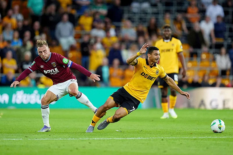 EFL Cup 2025-26 Round 2 soccer match Wolves vs West Ham_Jarrod Bowen