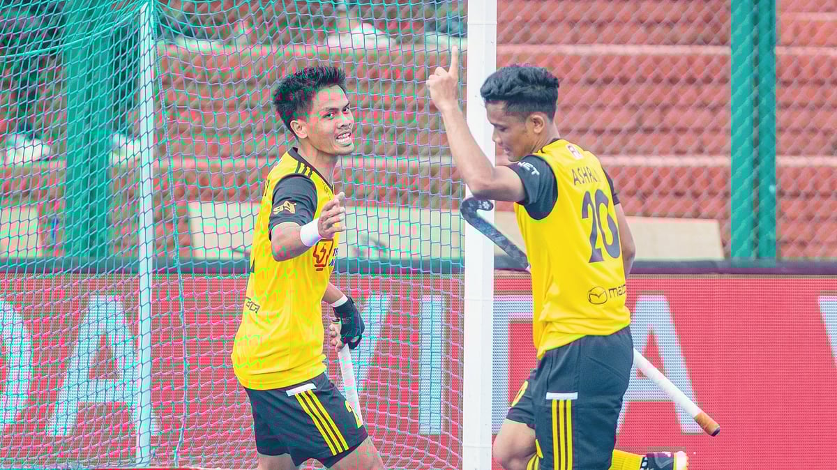 X/asia_hockey : Malaysia overturned an early deficit to dominate Bangladesh 4-1 in the opening men's Asia Cup hockey match at Rajgir, setting the tone for a strong tournament campaign.
