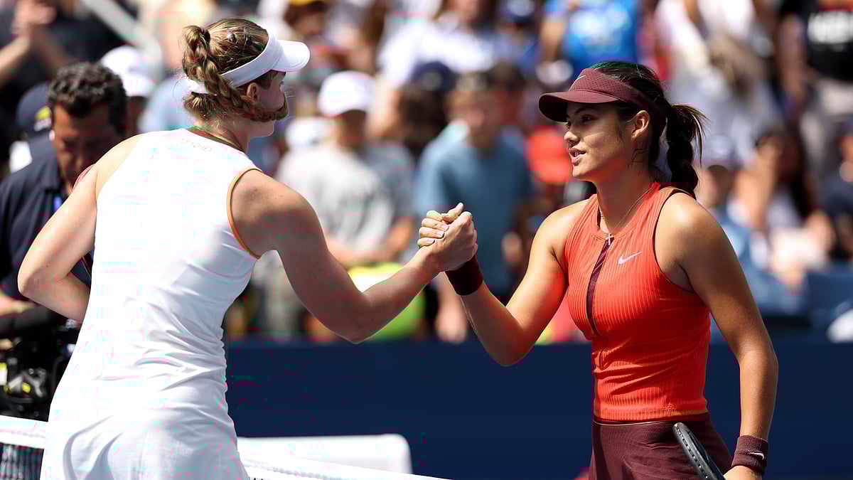 Elena Rybakina and Emma Raducanu at the US Open