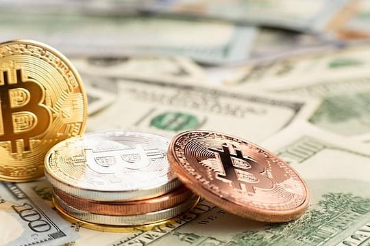 Why Did Bitcoin Mining Technology Evolve So Rapidly?