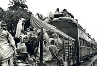 Wikimedia Commons : Representational Image: A refugee train, Punjab, 1947