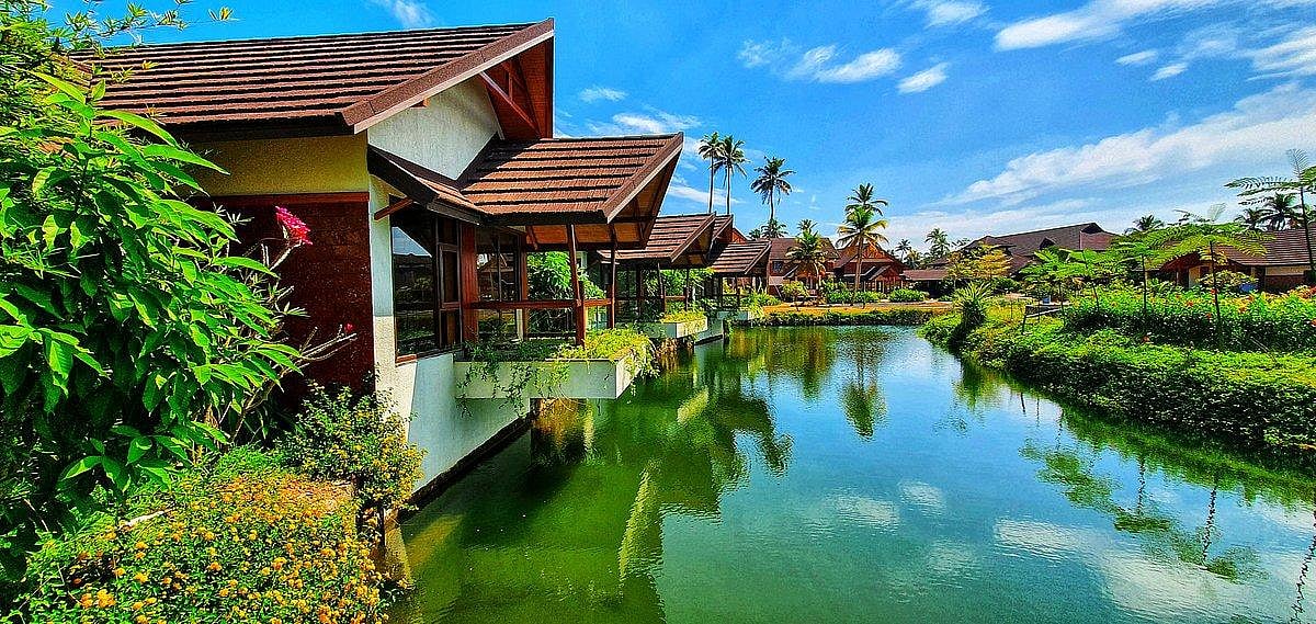 Luxury resorts in kerala.