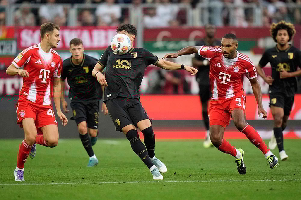 | Photo: AP/Matthias Schrader : Bundesliga: FC Augsburg vs FC Bayern Munich