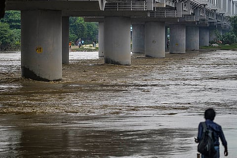 Yamuna water level rises steadily