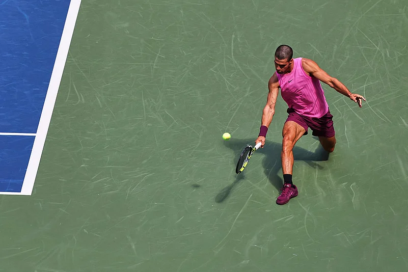 US Open 2025: Carlos Alcaraz vs Arthur Rinderknech
