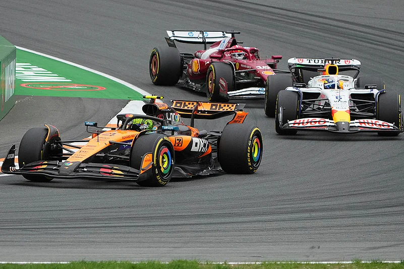 2025 Dutch Formula 1 Grand Prix Auto racing photos_McLaren driver Lando Norris