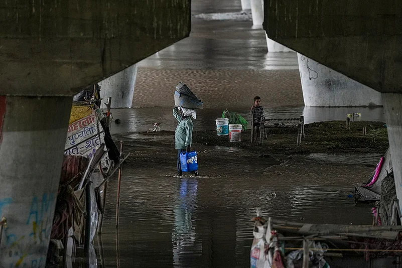 Yamuna River crosses danger mark