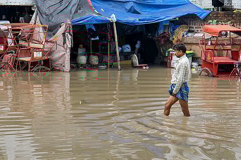 Yamuna water level crosses danger mark