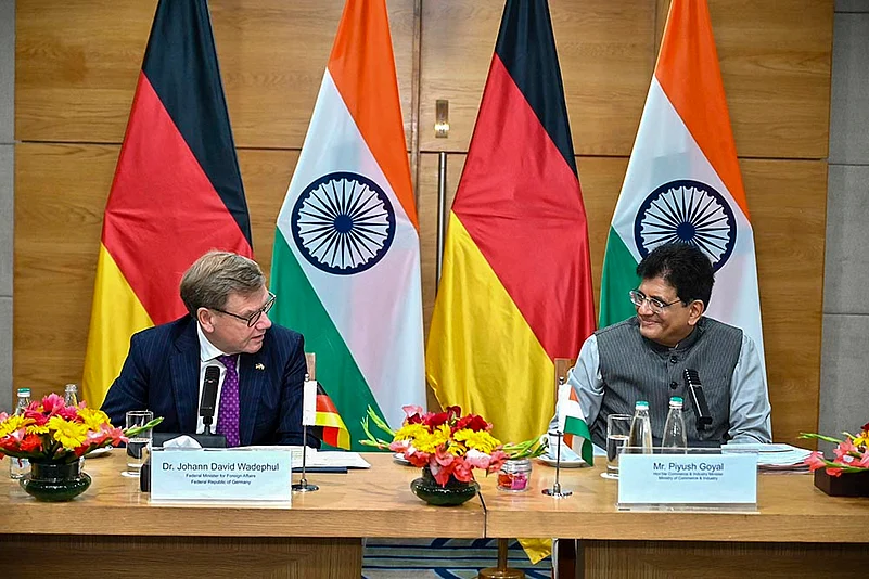 Piyush Goyal with Johann Wadephul