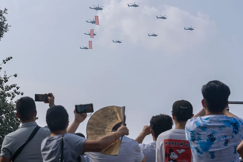 Chinas Victory Day Military Parade photos: Chinese helicopters