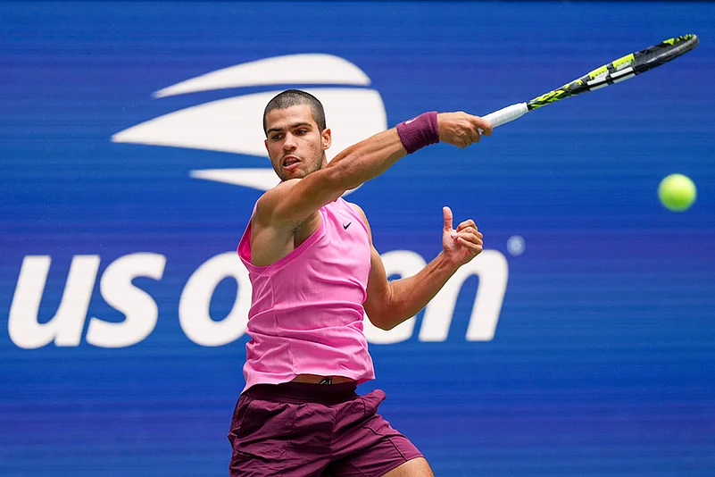 US Open Tennis 2025 quarterfinal match Carlos Alcaraz vs Jiri Lehecka_4