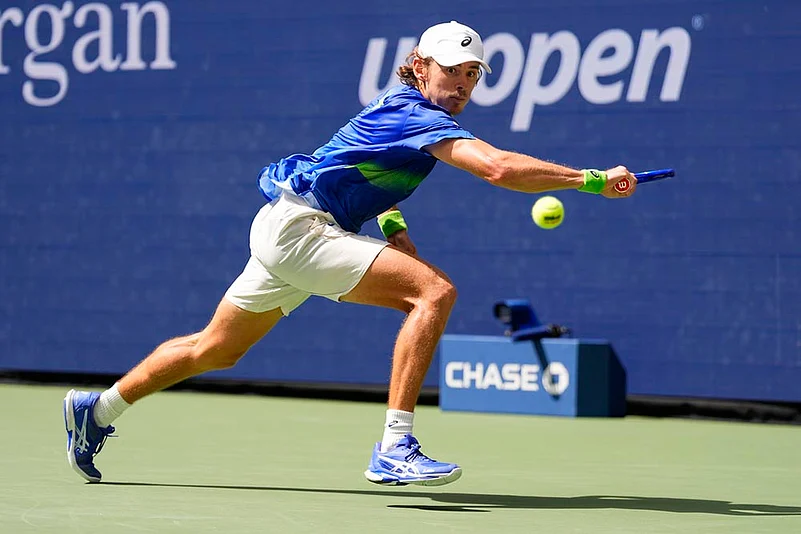 US Open Tennis 2025 quarter-final match Felix Auger Aliassime Vs Alex De Minaur_5